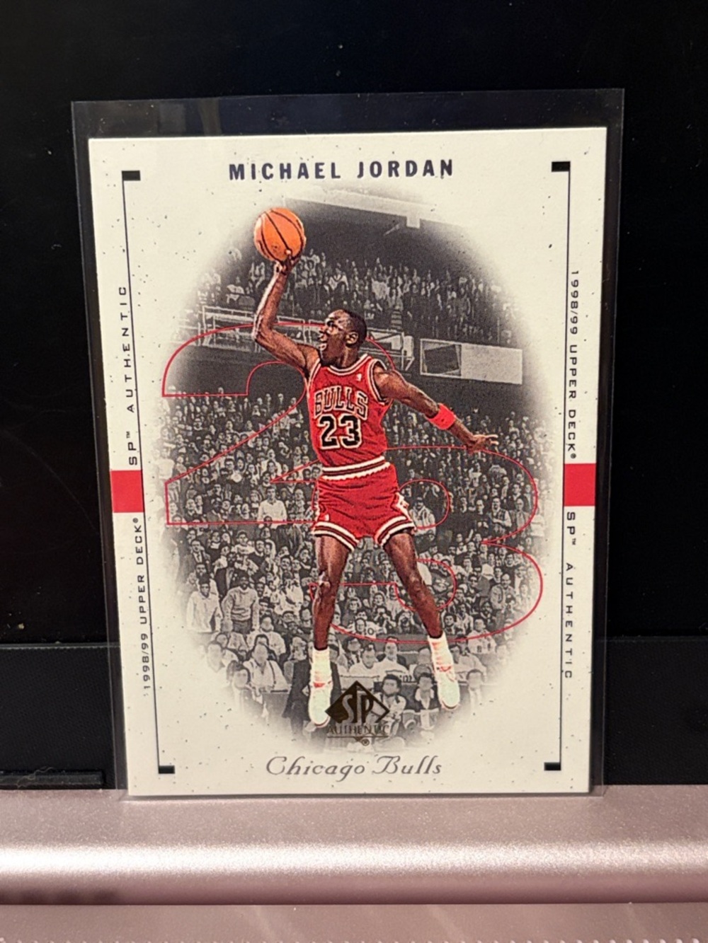 Chicago Bulls Red Trading Card - Sports Collector Card